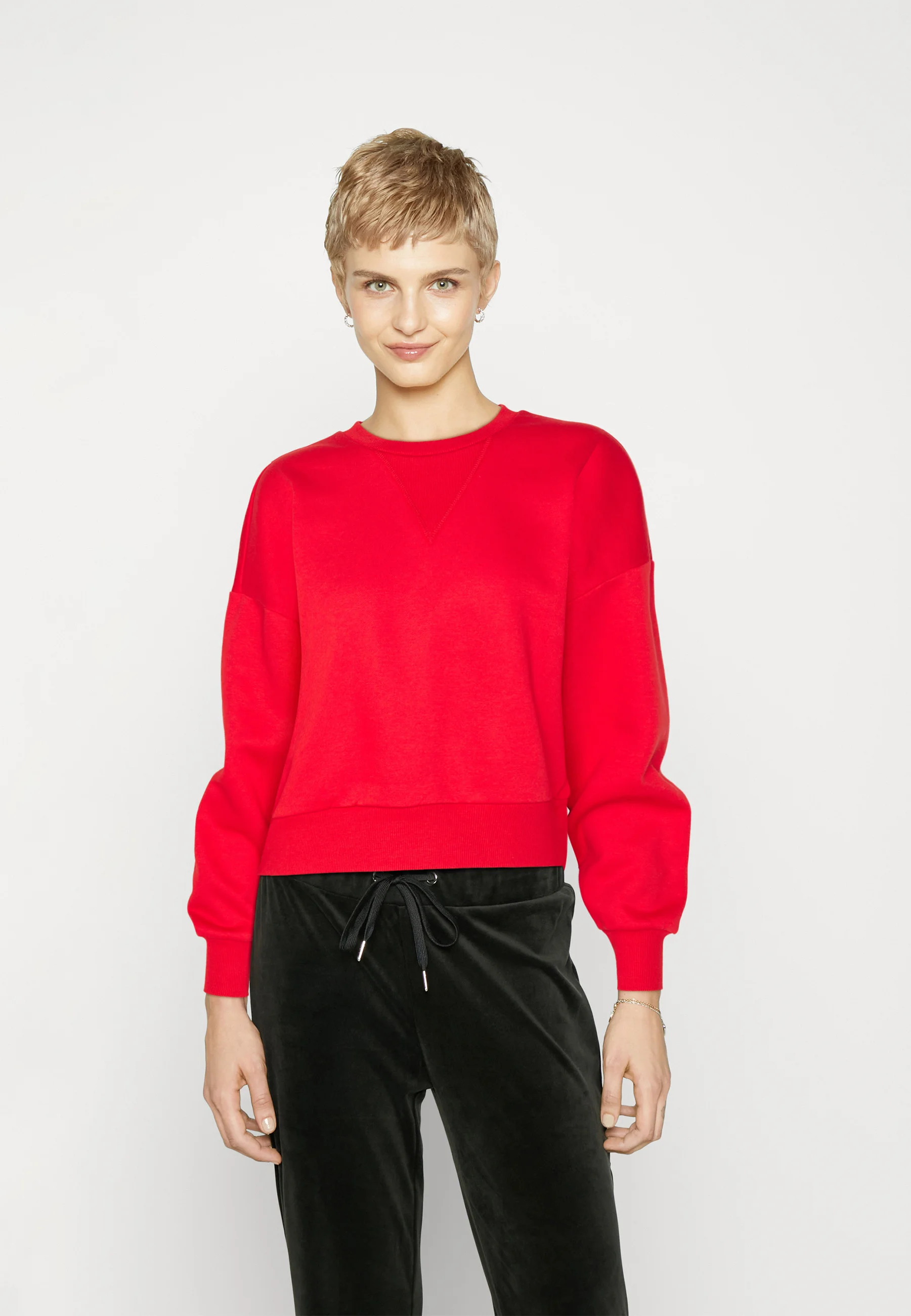 SOLO ONLAILEN O NECK - Sudadera