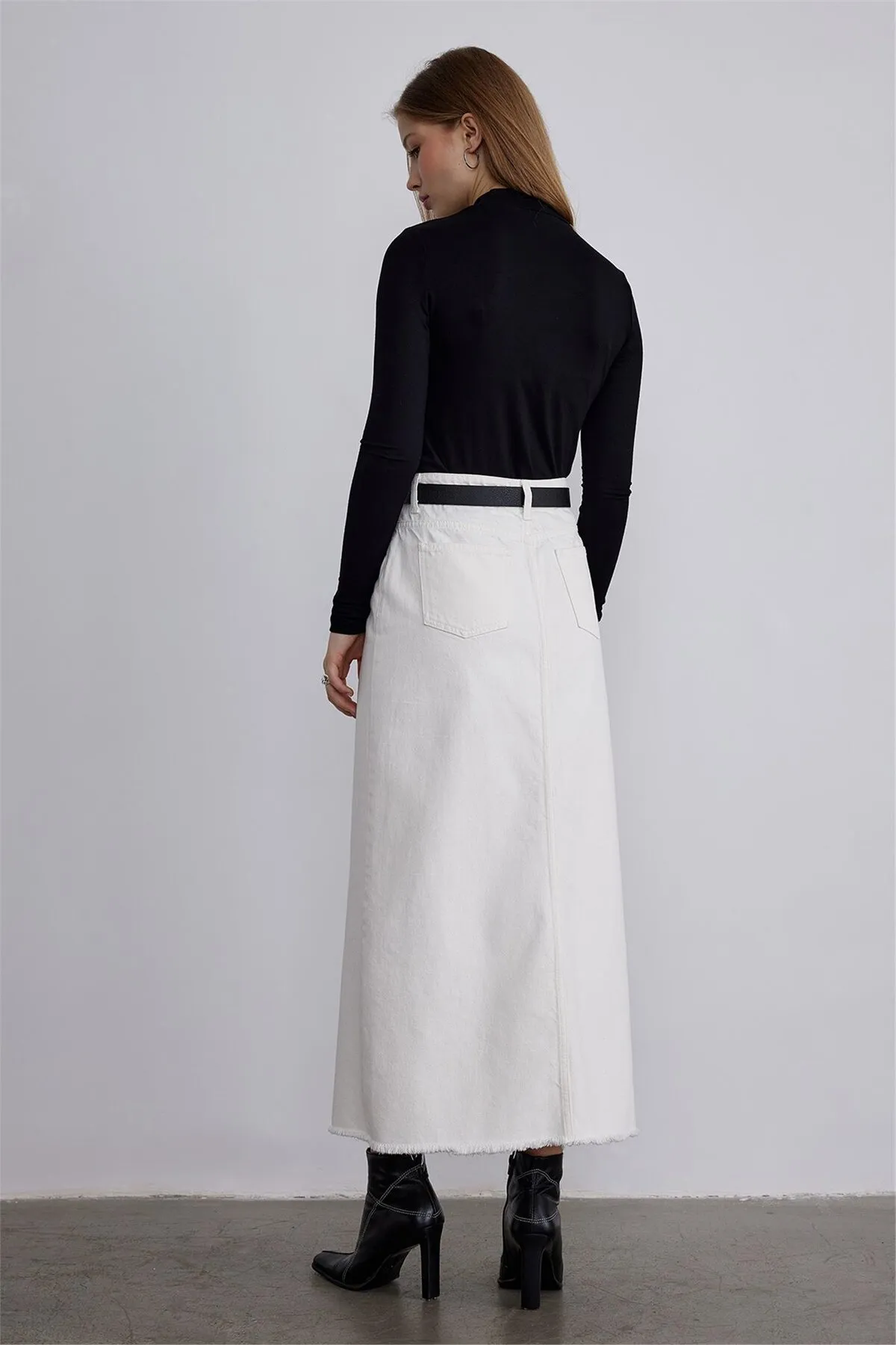 Suud Collection  Rock - Ecru - Maxi