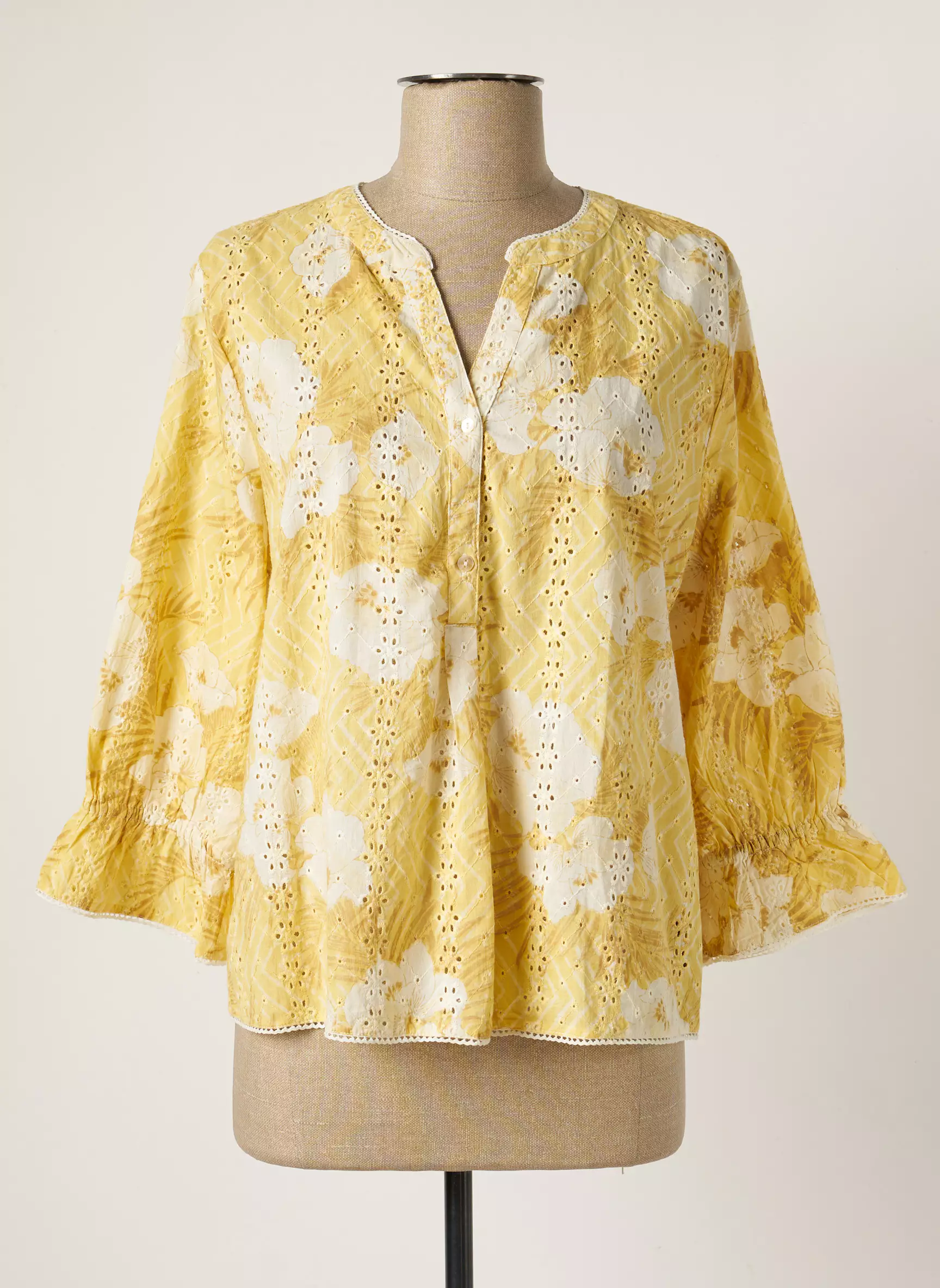Cream Blouses Femme couleur jaune