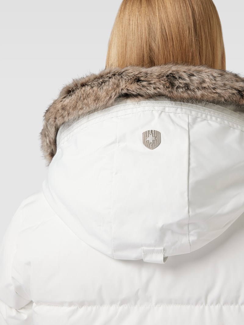 Tivana 382 Funktionsjacke mit Webpelz in weiß
