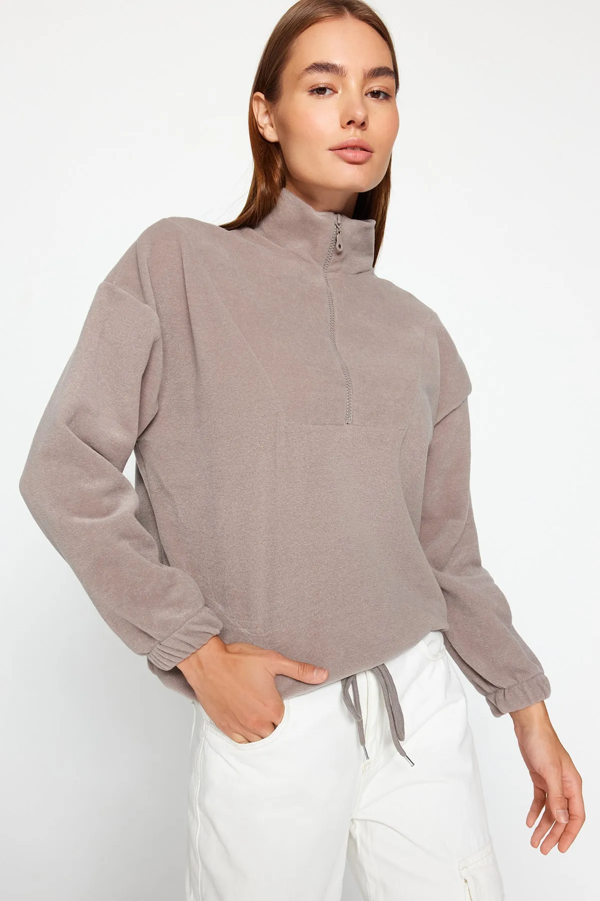 Trendyol Collection  Strick-Sweatshirt mit Reißverschluss in Stein