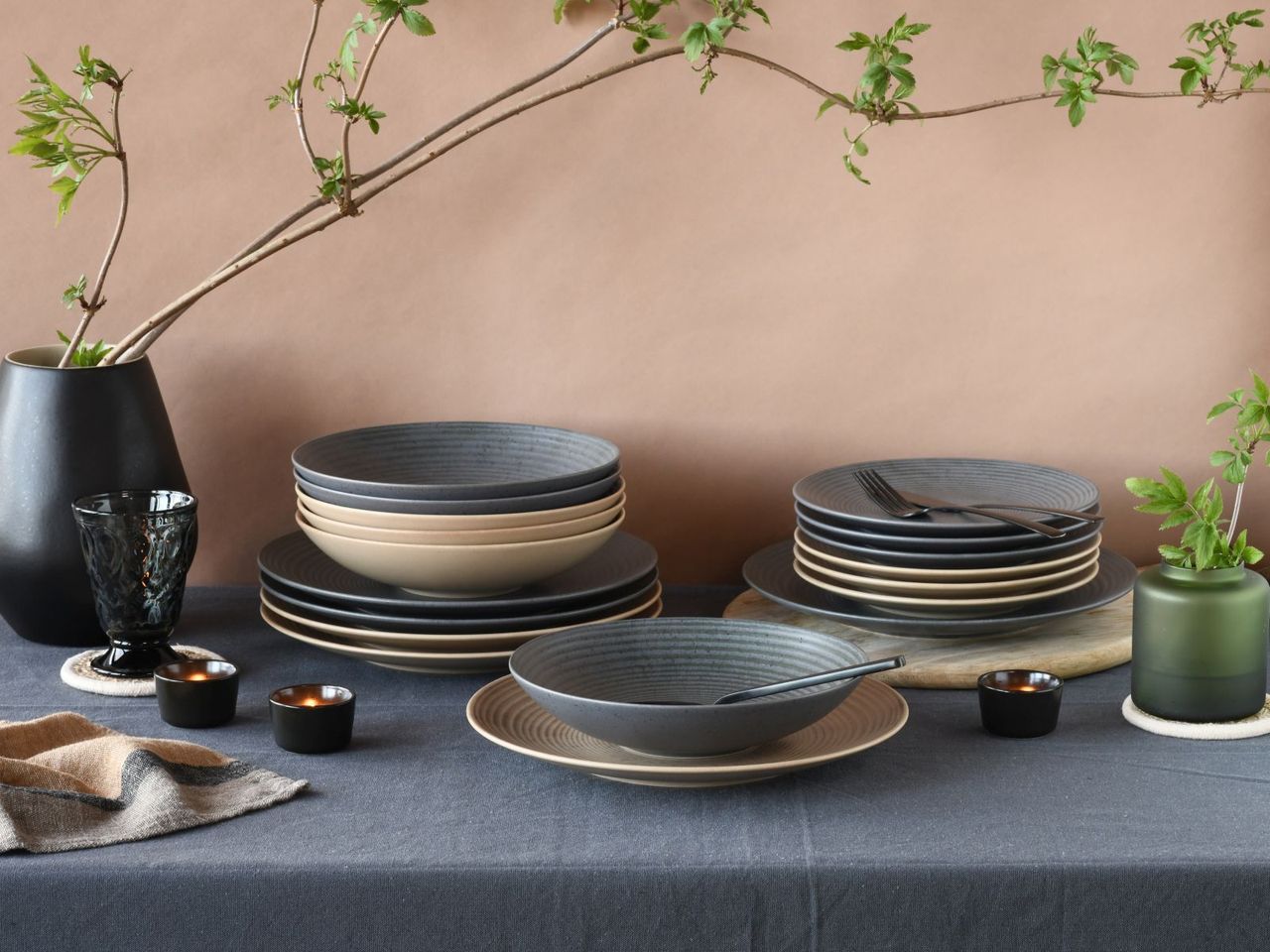 CreaTable Catania Mix, 18-teiliges Teller Set aus Steinzeug