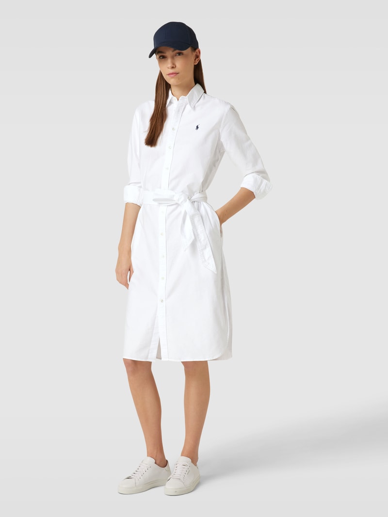 Blusenkleid mit Logo-Stitching und Knopfleiste Modell 'CORY' in weiss