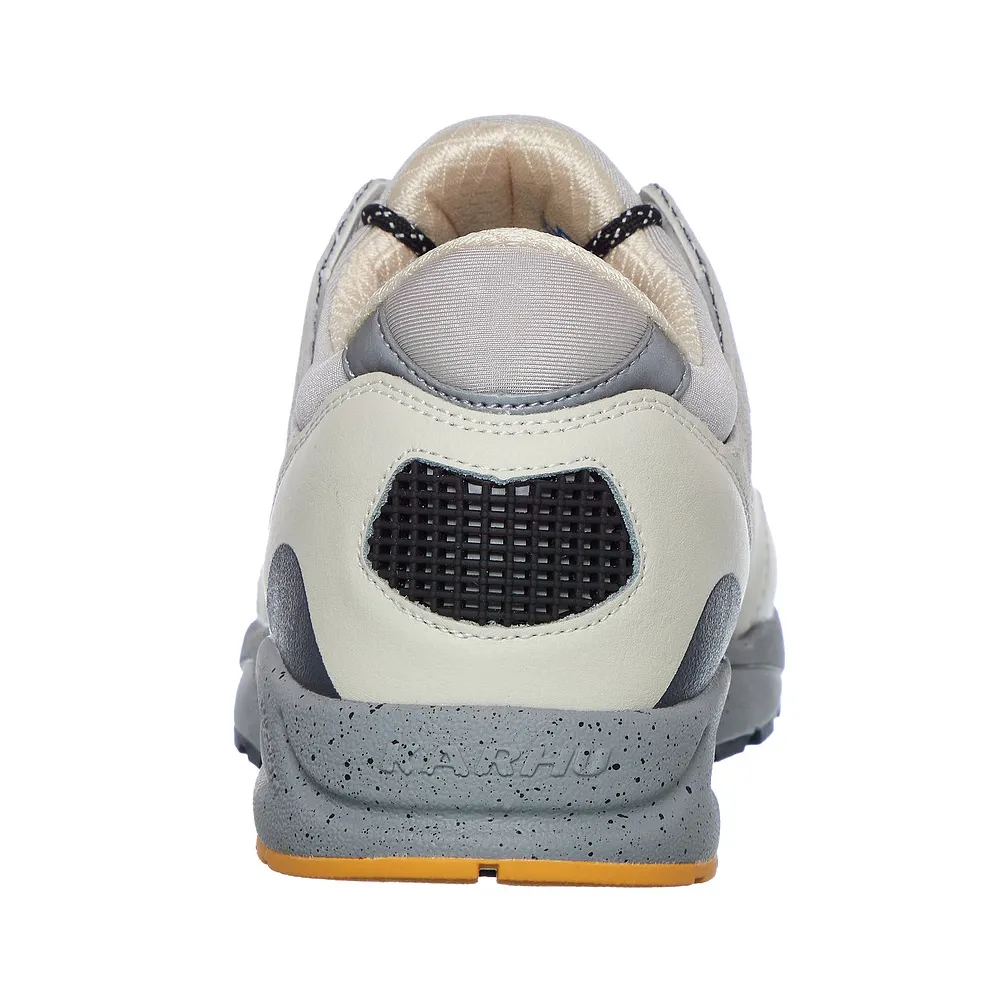 Karhu Aria 95 F803114 / weiss