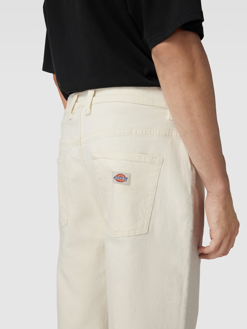 Jeans mit 5-Pocket-Design Modell 'THOMASVILLE' in offwhite