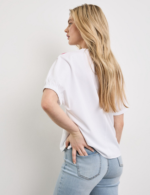 Shirt mit Stickerei