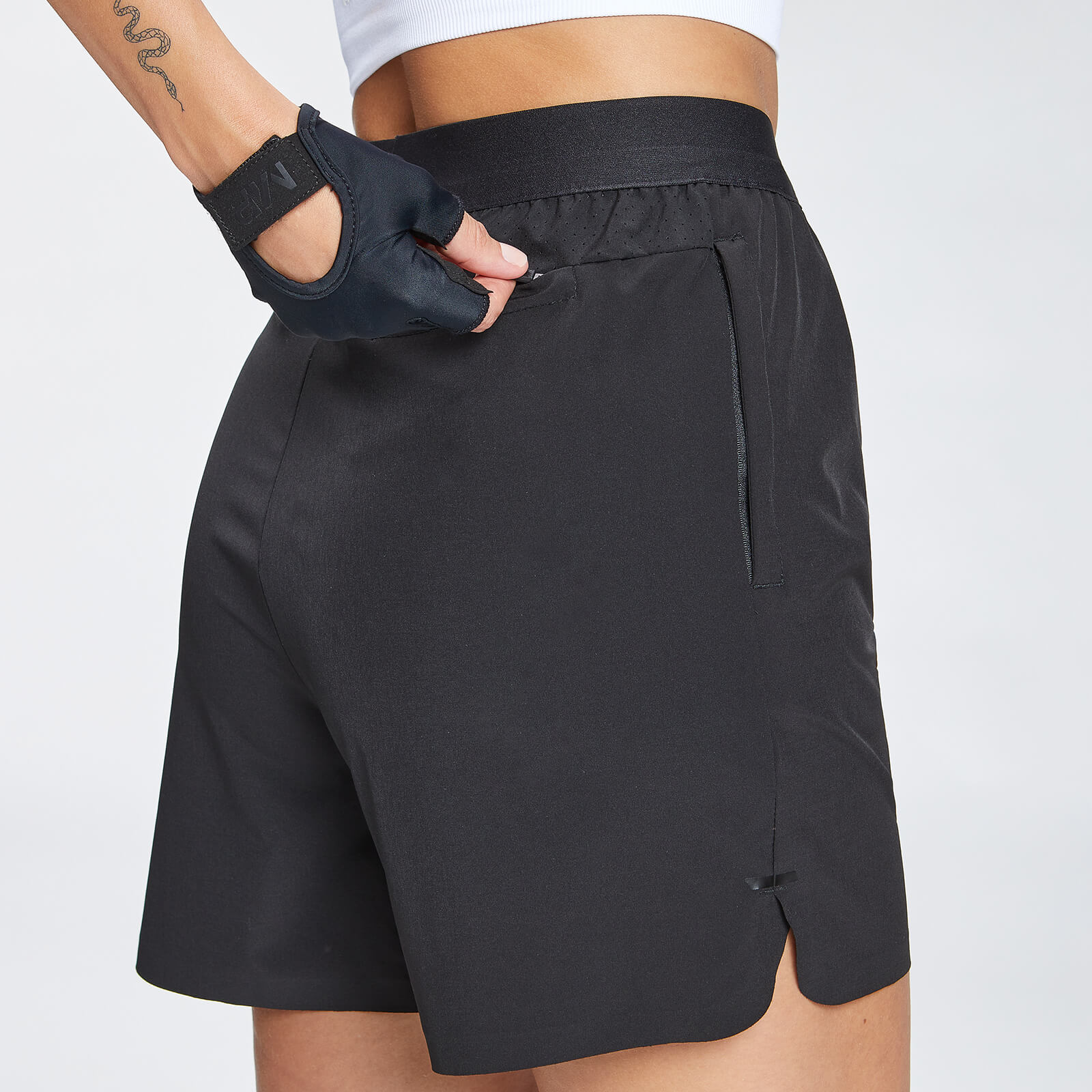 Short en matière tissée MP Essentials pour femmes – Noir