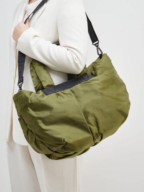 Shopper-93926290021 VeeCollective Berlin