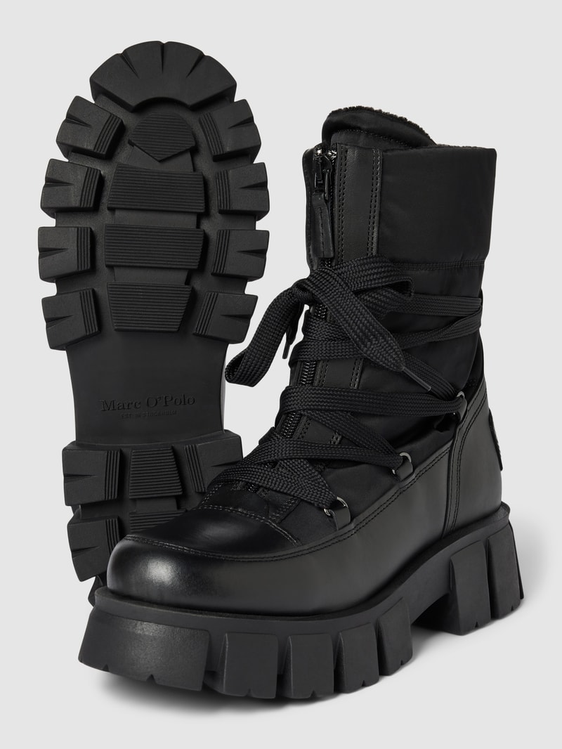 Boots mit Plateausohle Modell 'LISBETH' in schwarz