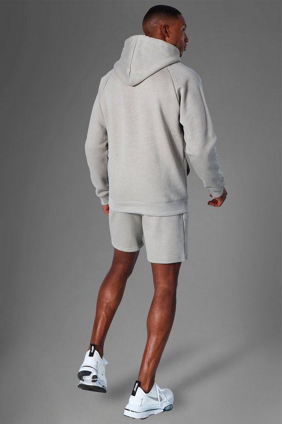 Man Active Trainingshoodie und Shorts