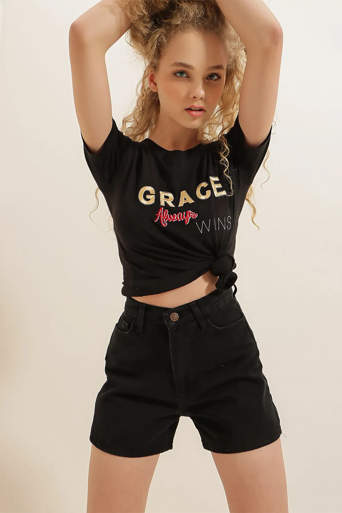 Trend Alaçatı Stili  Shorts - Schwarz - Hoher Bund