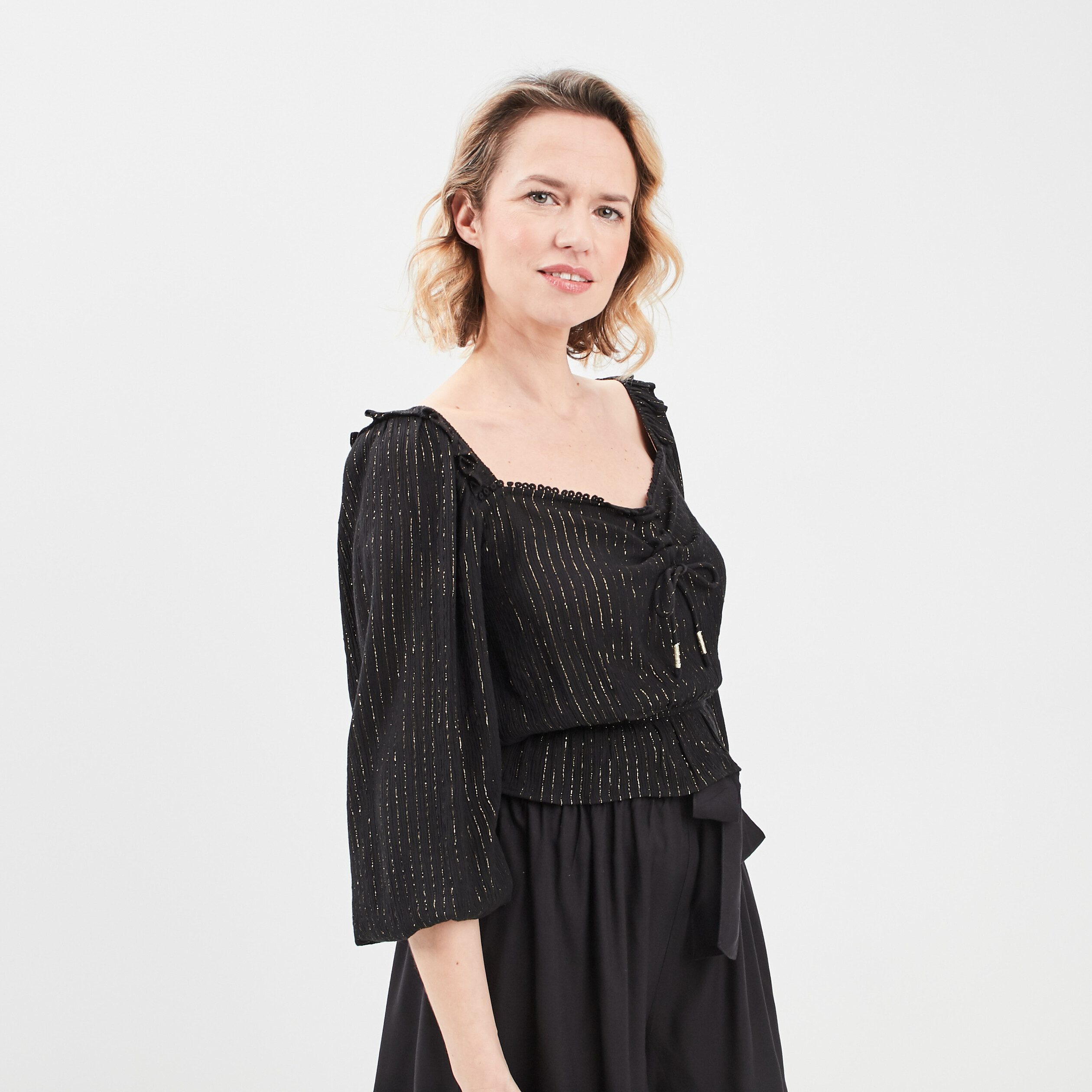 Blouse cropped manches longues noir femme | La Halle