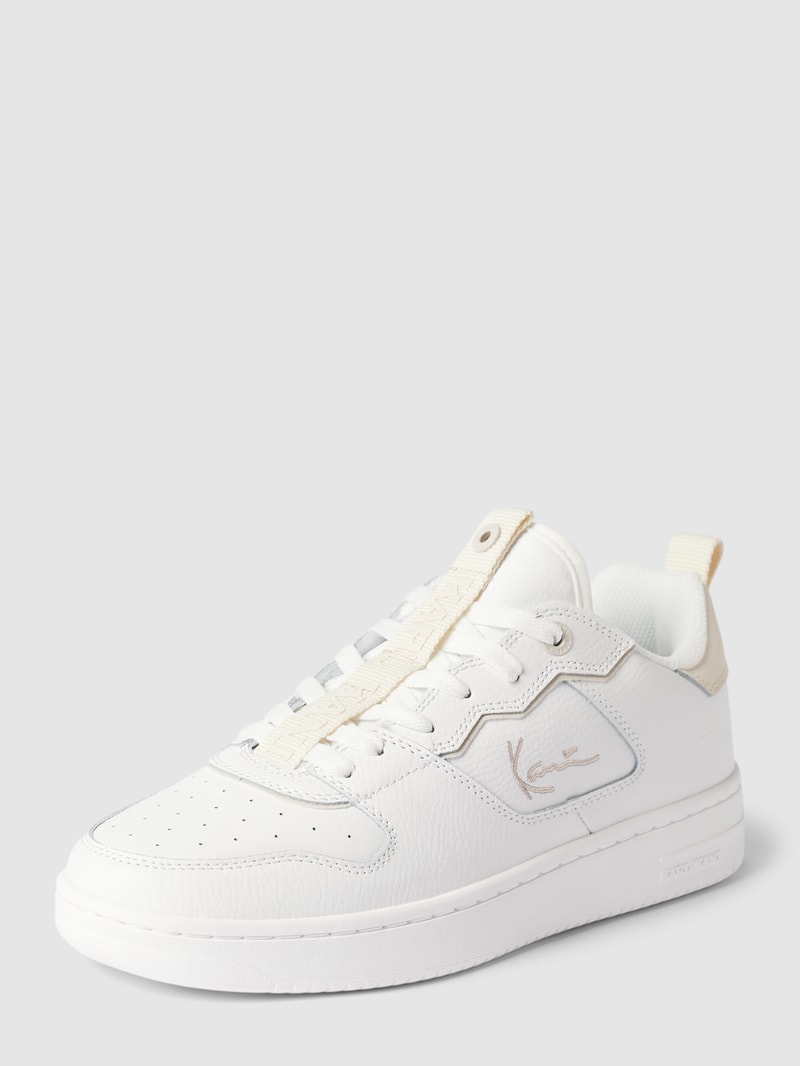 Sneaker mit Label-Stitching in beige