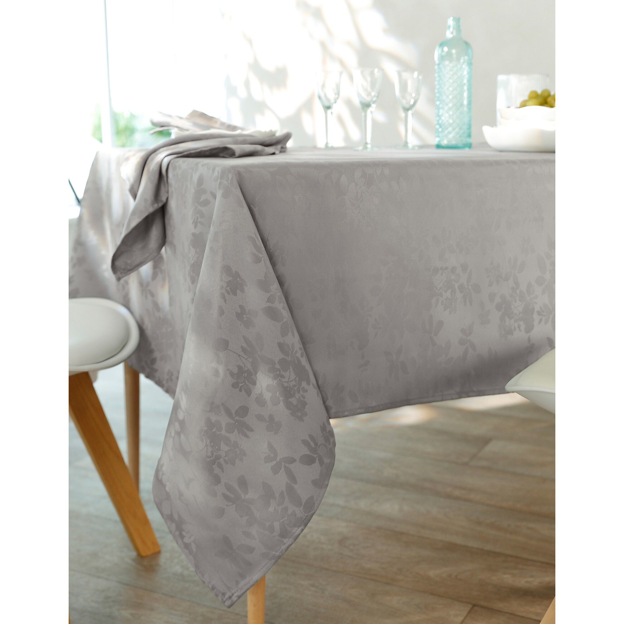 Nappe damassée feuillages Colombine