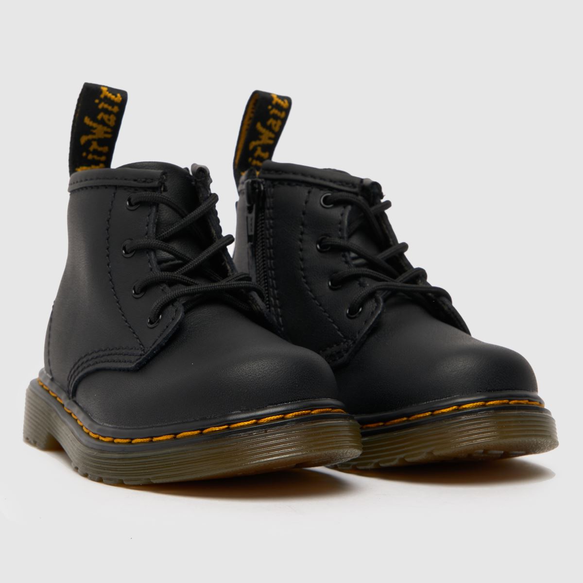 Dr. Martens fekete 1460 kisgyermek csizma