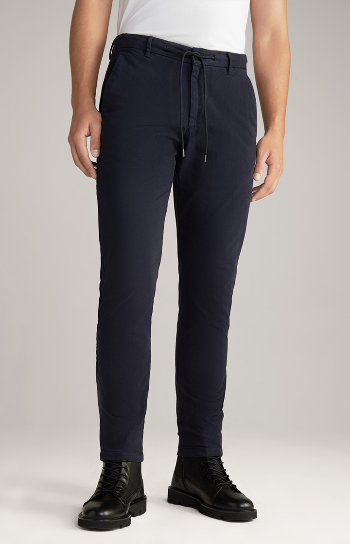 Chino Maxton in Navy
