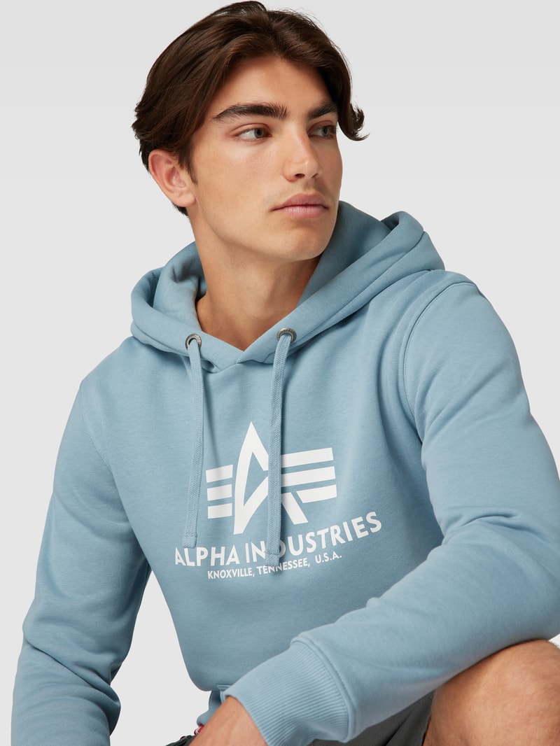Hoodie mit Label-Print Modell 'BASIC' in eisblau