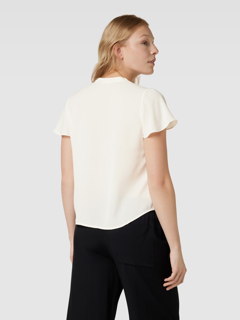 Blusenshirt mit V-Ausschnitt in ecru