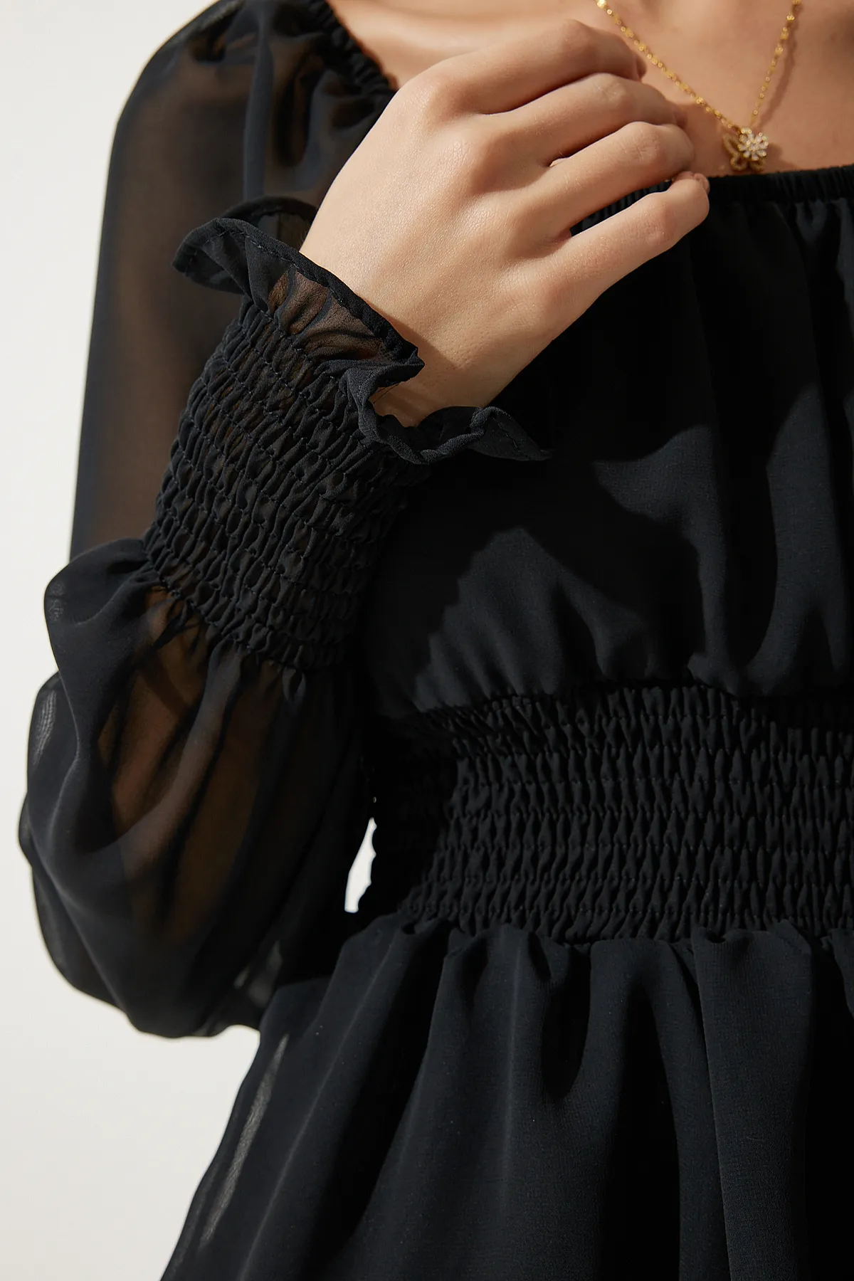 Happiness İstanbul  Schwarzes Volant-Chiffonkleid für Damen DK00168