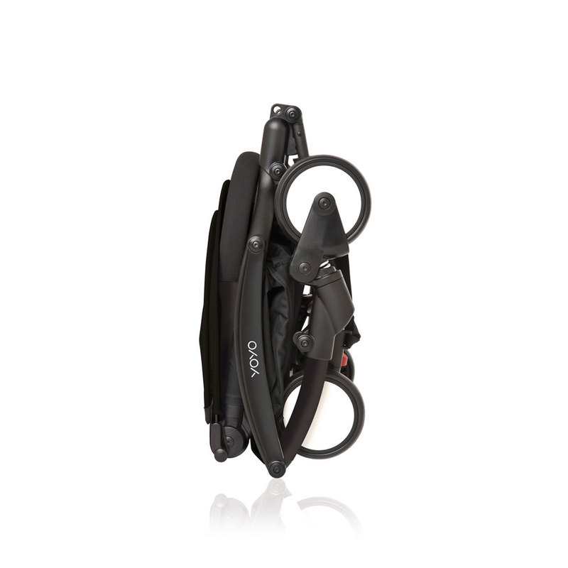 Poussette Yoyo2 4 roues châssis noir assise 6+ noir Babyzen