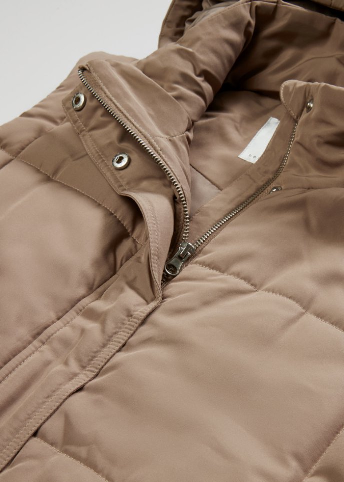 Wattierte Puffer-Weste aus recyceltem Polyester in Maxilänge