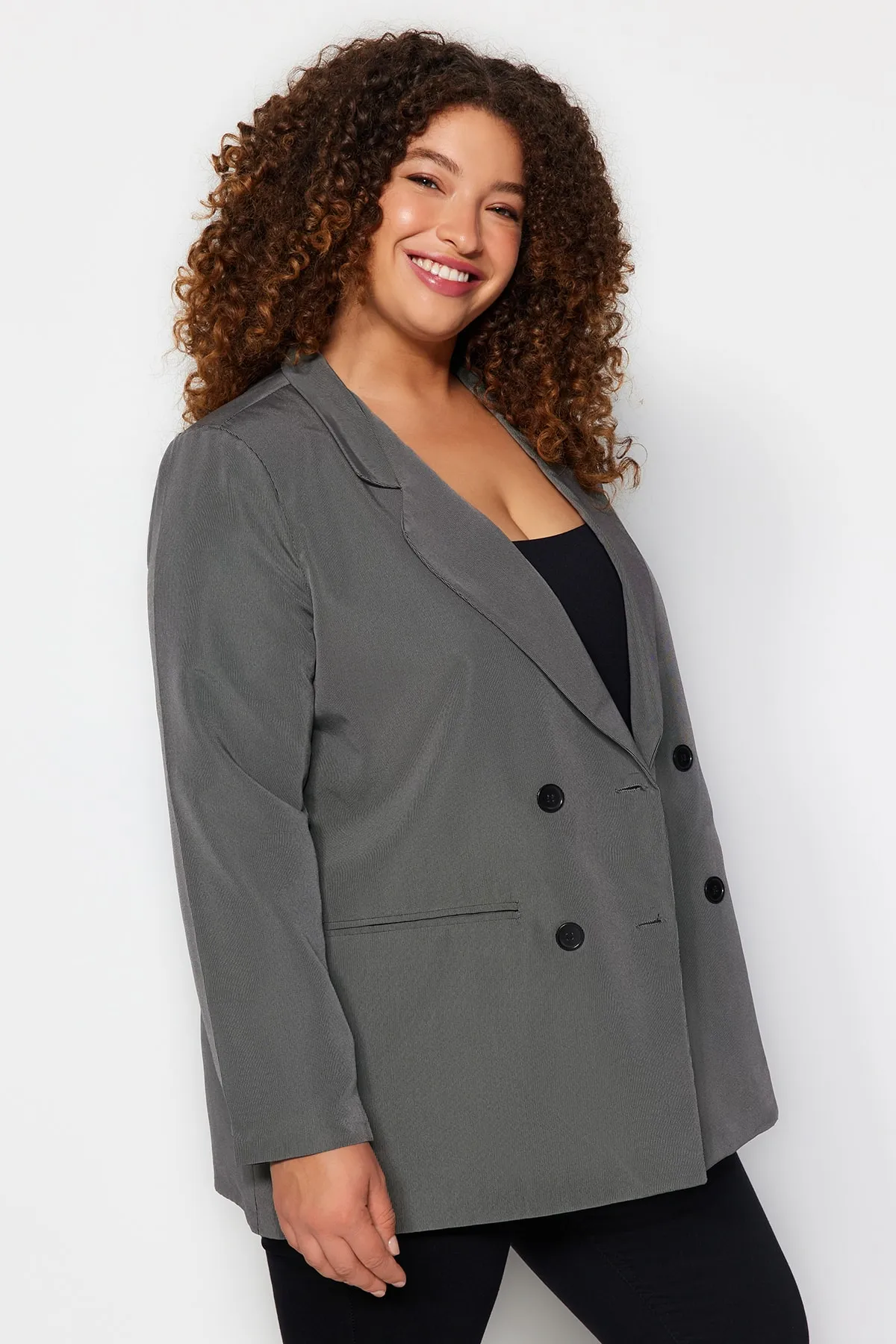Trendyol Curve  Graue, zweireihige Blazerjacke mit Futter und Verschluss TBBAW24AG00003