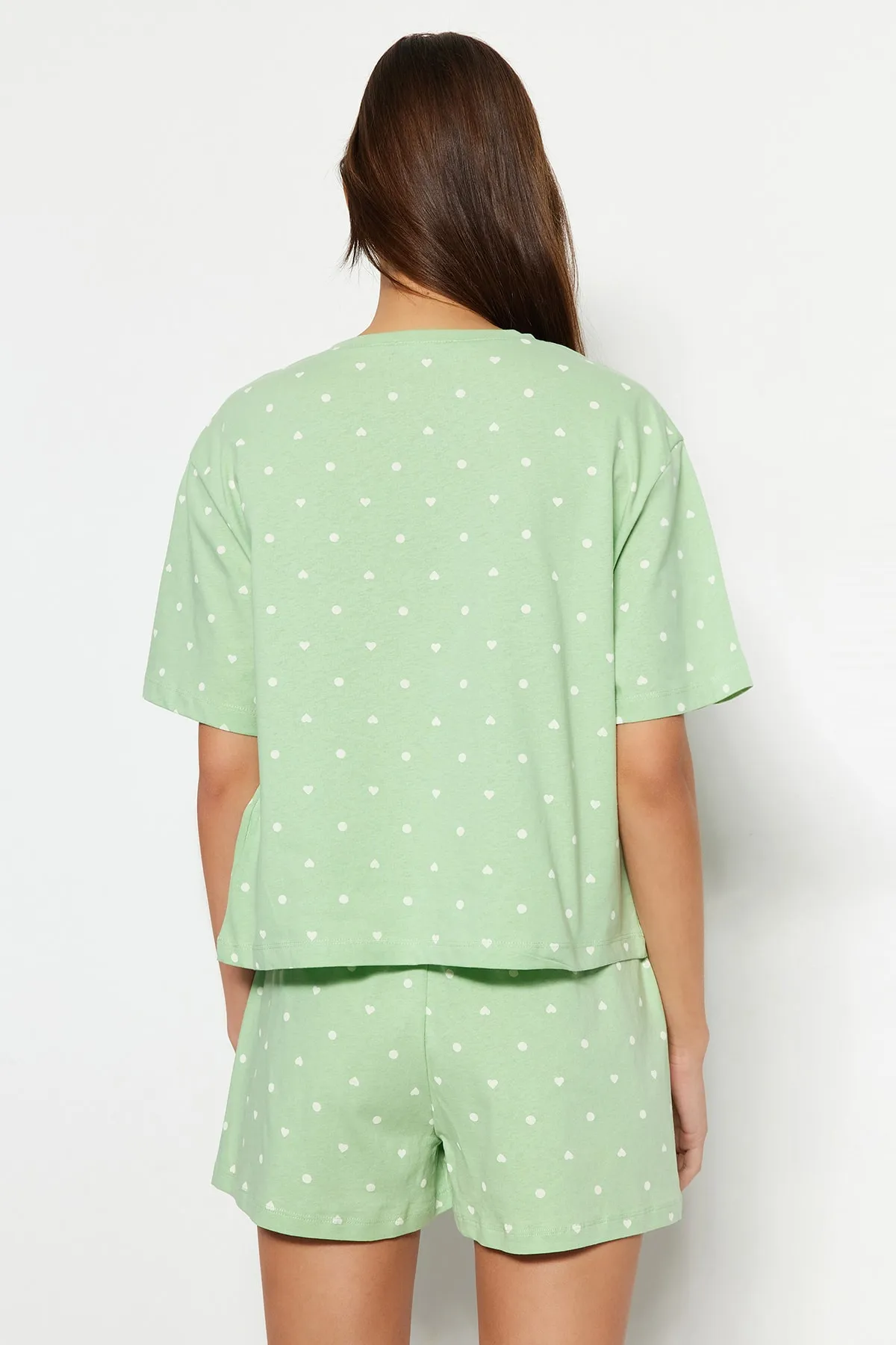 Trendyol Collection  Mintgrünes Pyjama-Set aus 100 % Baumwolle mit Herzmuster, T-Shirt und Shorts, Strick-Pyjama-Set THMSS21PT1485