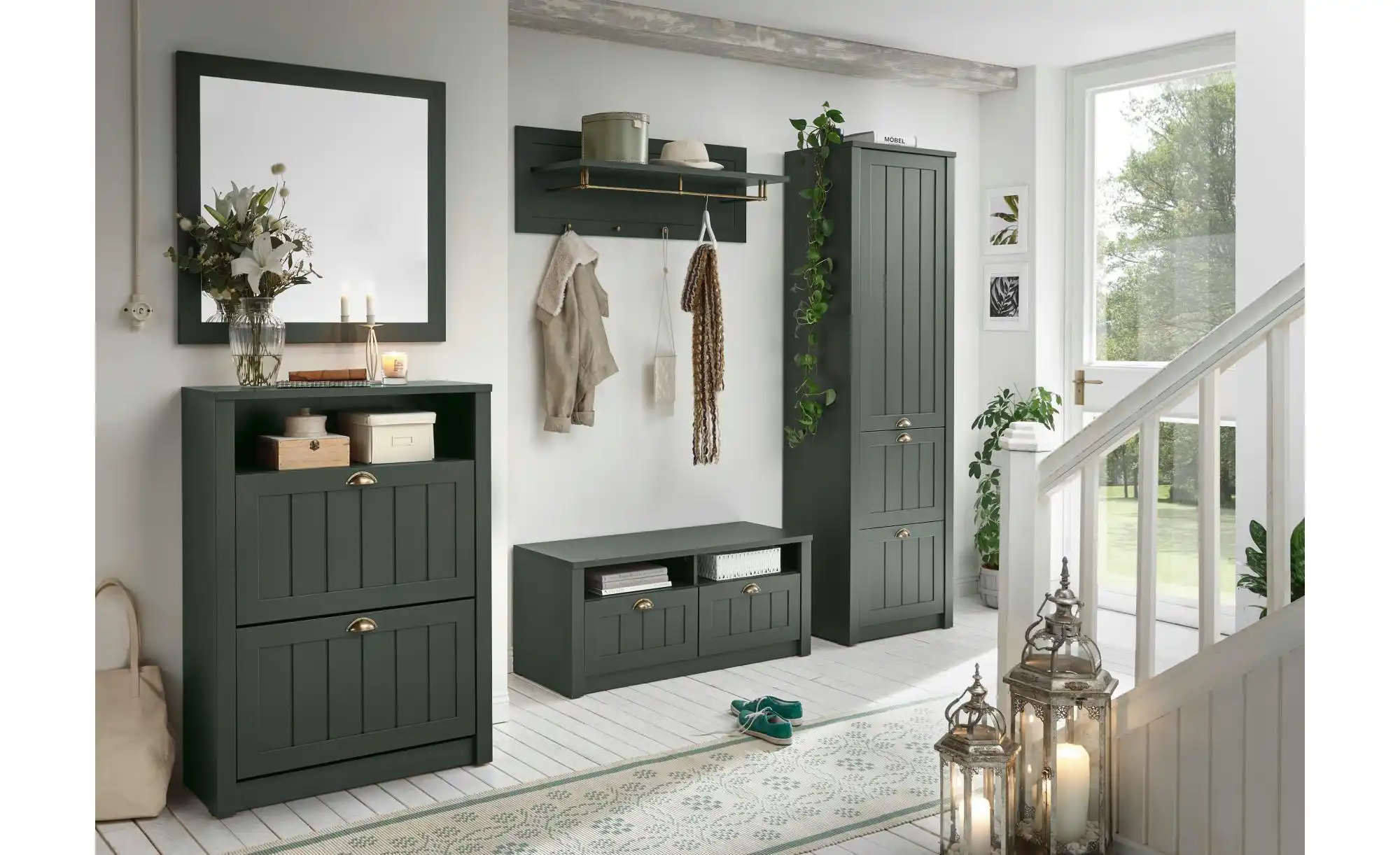 Garderobenschrank