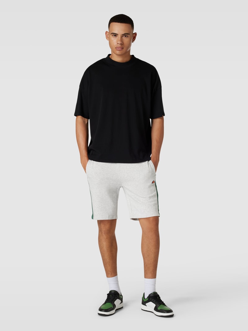 Sweatshorts mit Label-Applikation Modell 'Lallio' in hellgrau meliert