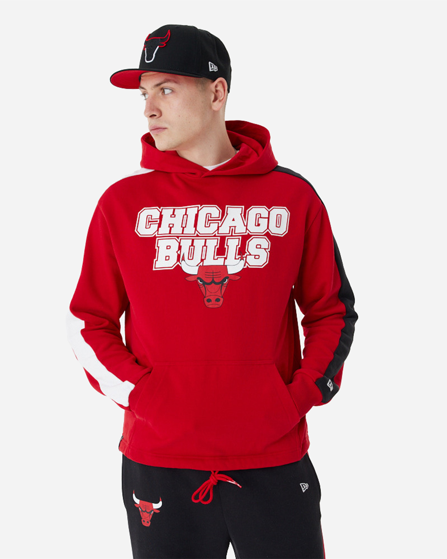 Šiltovka Felpa New Era MLB Chicago Bulls M 60424464