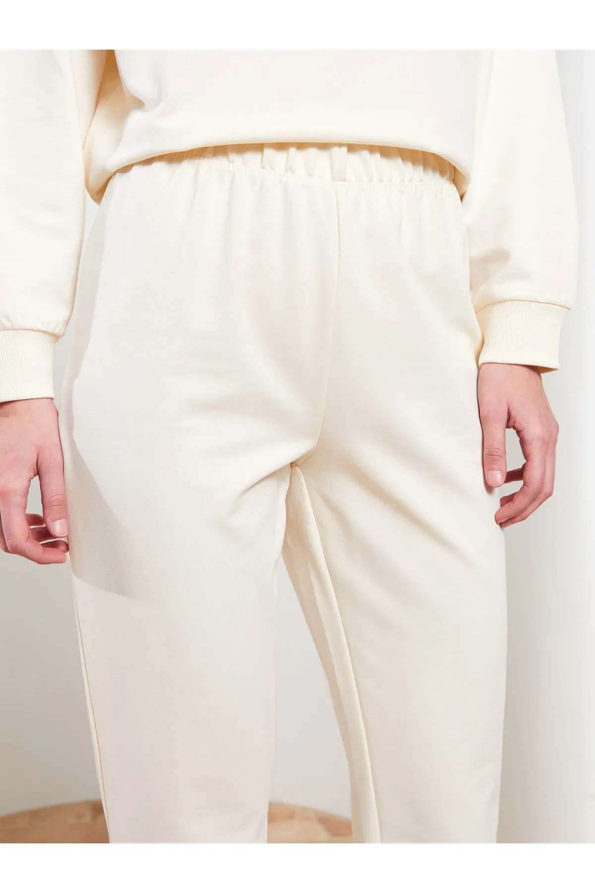 LC Waikiki  Einfarbige Jogger-Jogginghose für Damen mit elastischem Bund