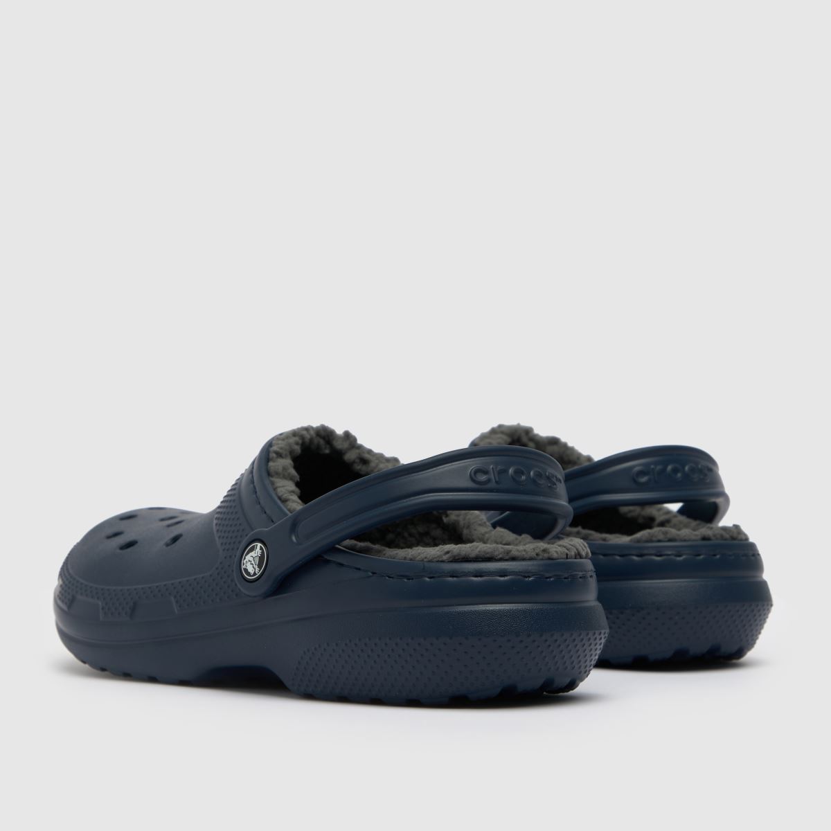 Crocs klasszikus bélelt klumpa szandál sötétkék színben