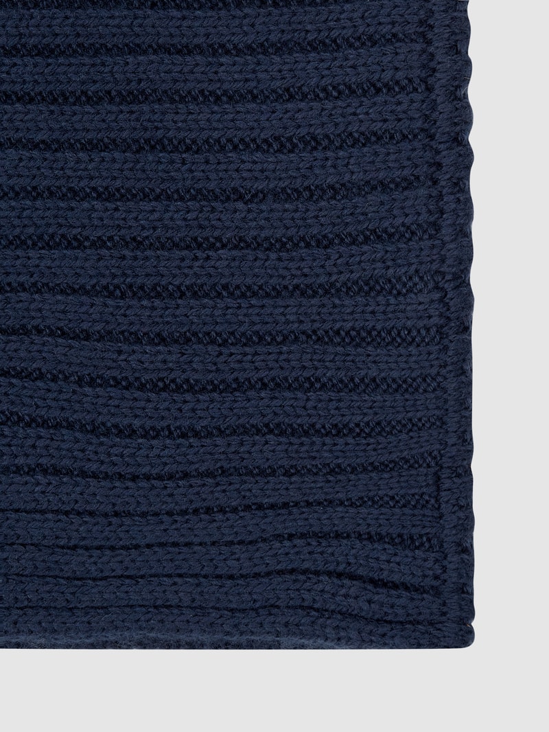 Loop-Schal mit Rippenstruktur in marineblau