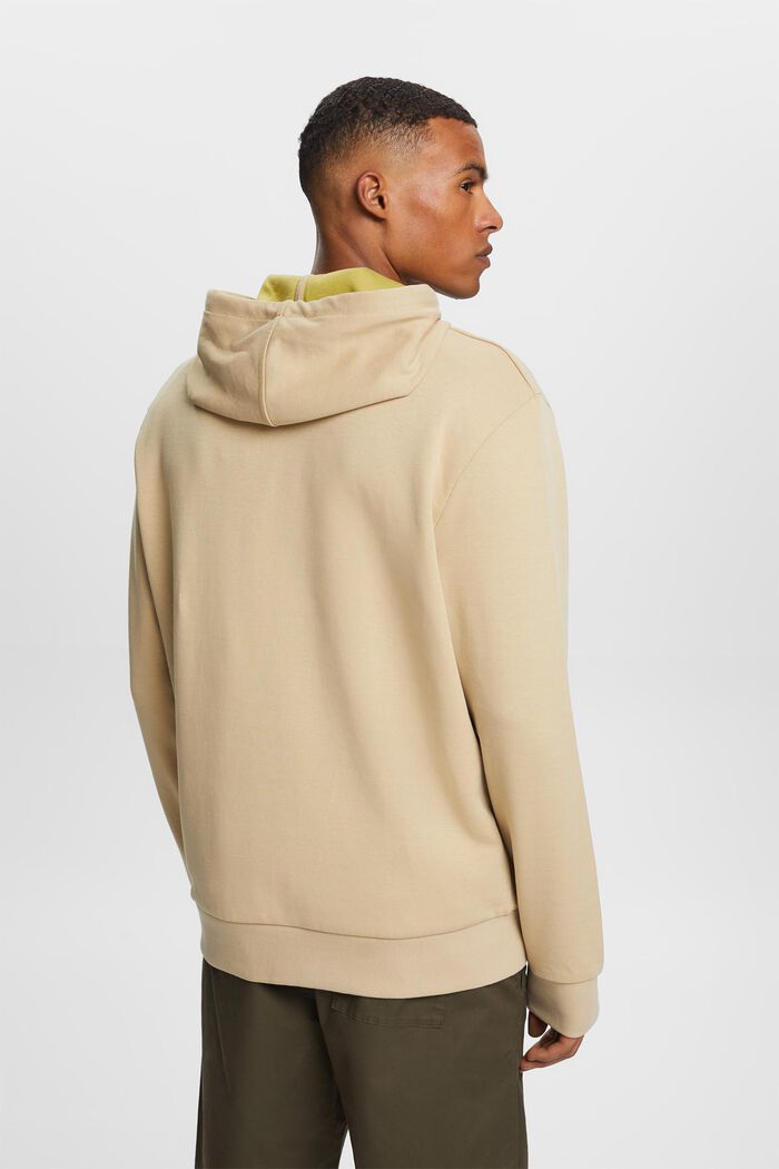 Recycelt: Sweatshirt mit Kapuze