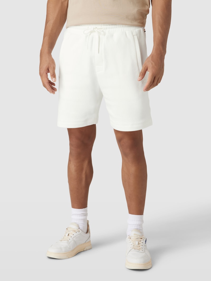 Sweatshorts mit elastischem Bund in weiß