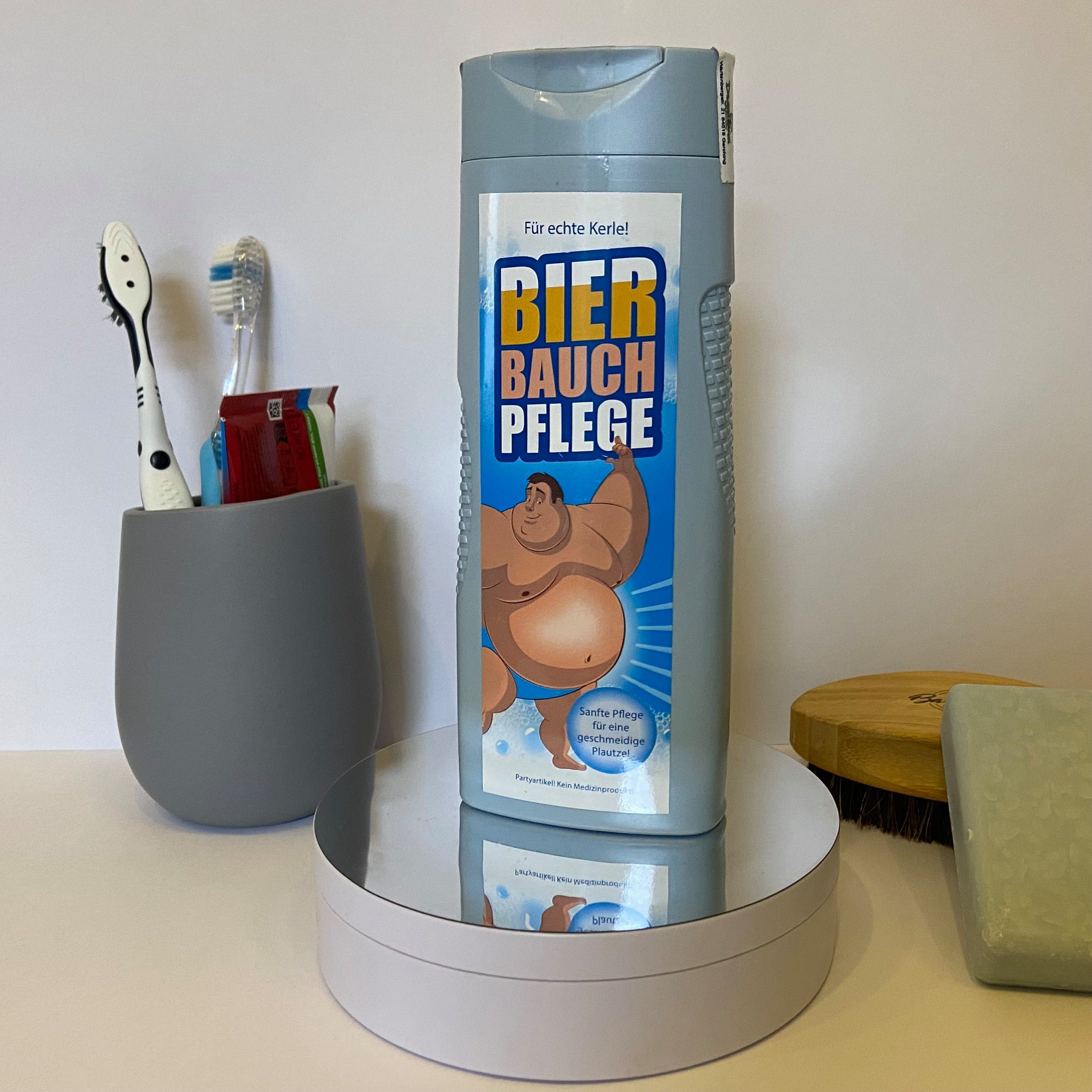 Deggelbam Pflege-Geschenkset Bierbauchpflege Shampoo für den Mann mit einem tollen Bierbauch Biergeschenk - Bier - Bierliebhaber, Männergeschenk - Lustiges Geschenk für den Mann