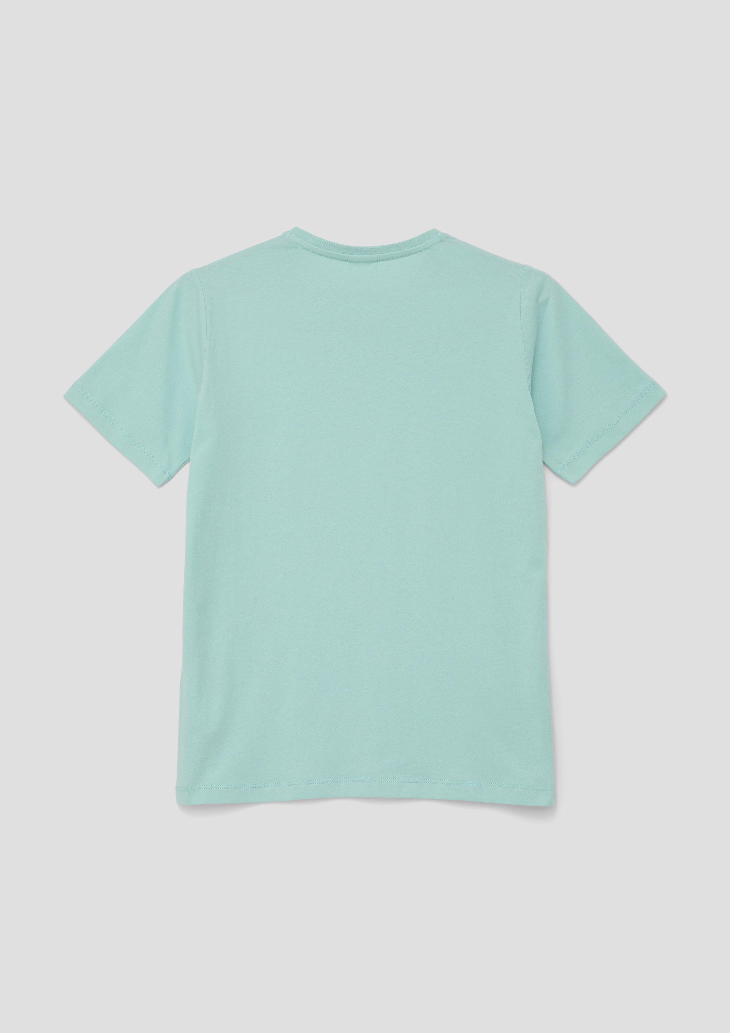 T-Shirt mit V-Ausschnitt  2140088-6068