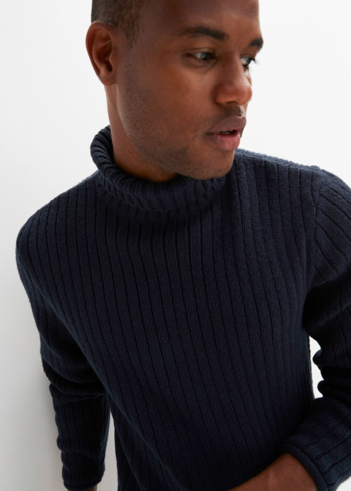 Rollkragenpullover in Rippstrick