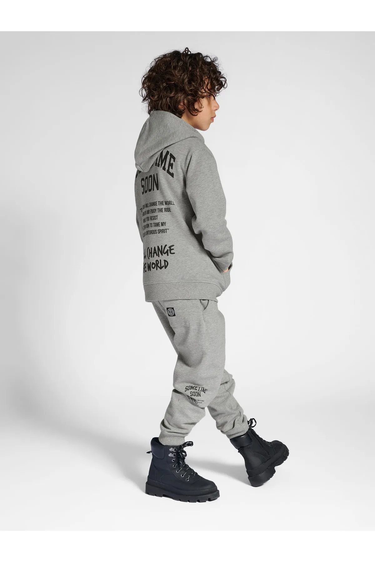 Sometime Soon  Sweatshirt - Grau - Regular Fit