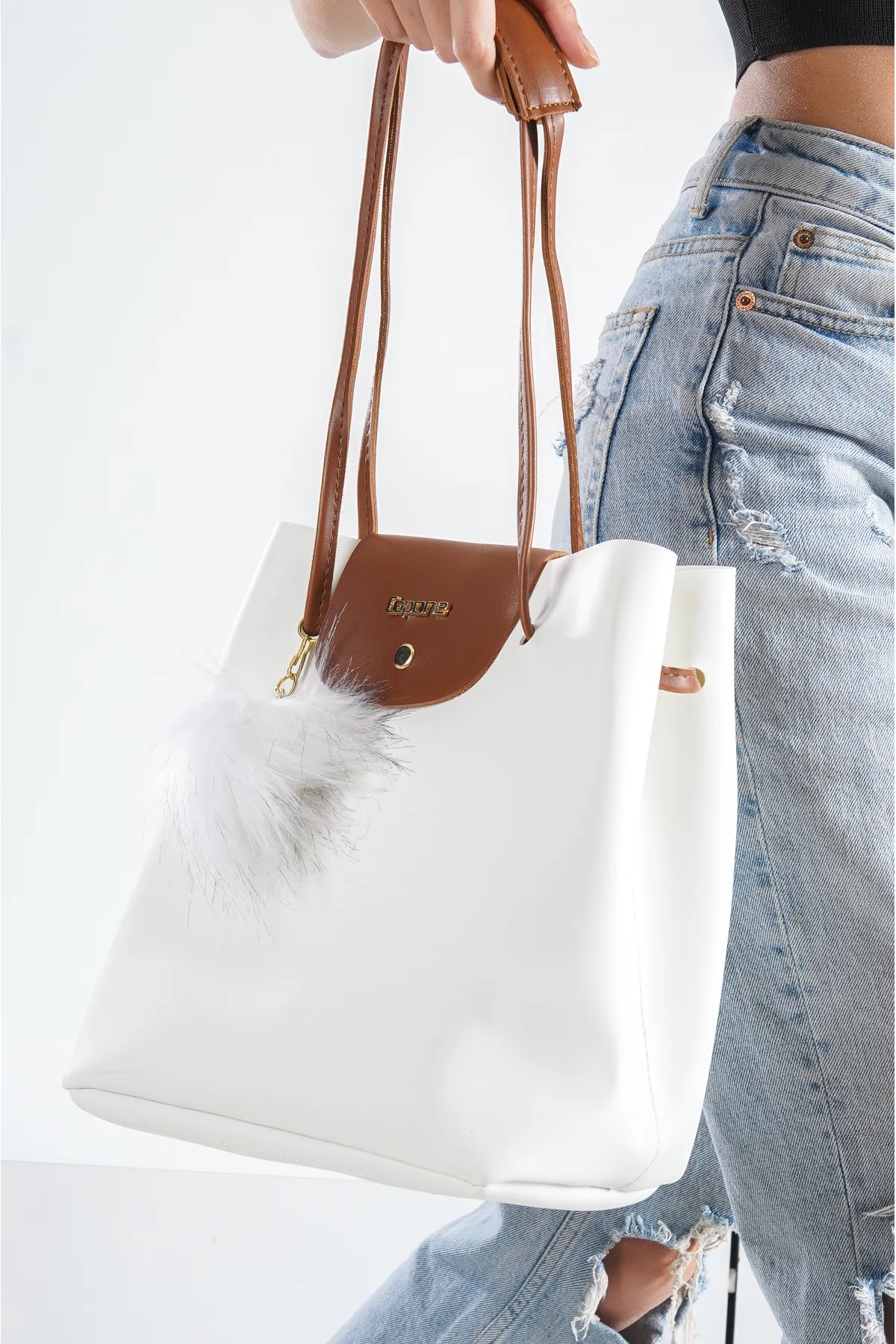 Capone Outfitters  Capone Padova Leder Weiße Damen-Umhängetasche
