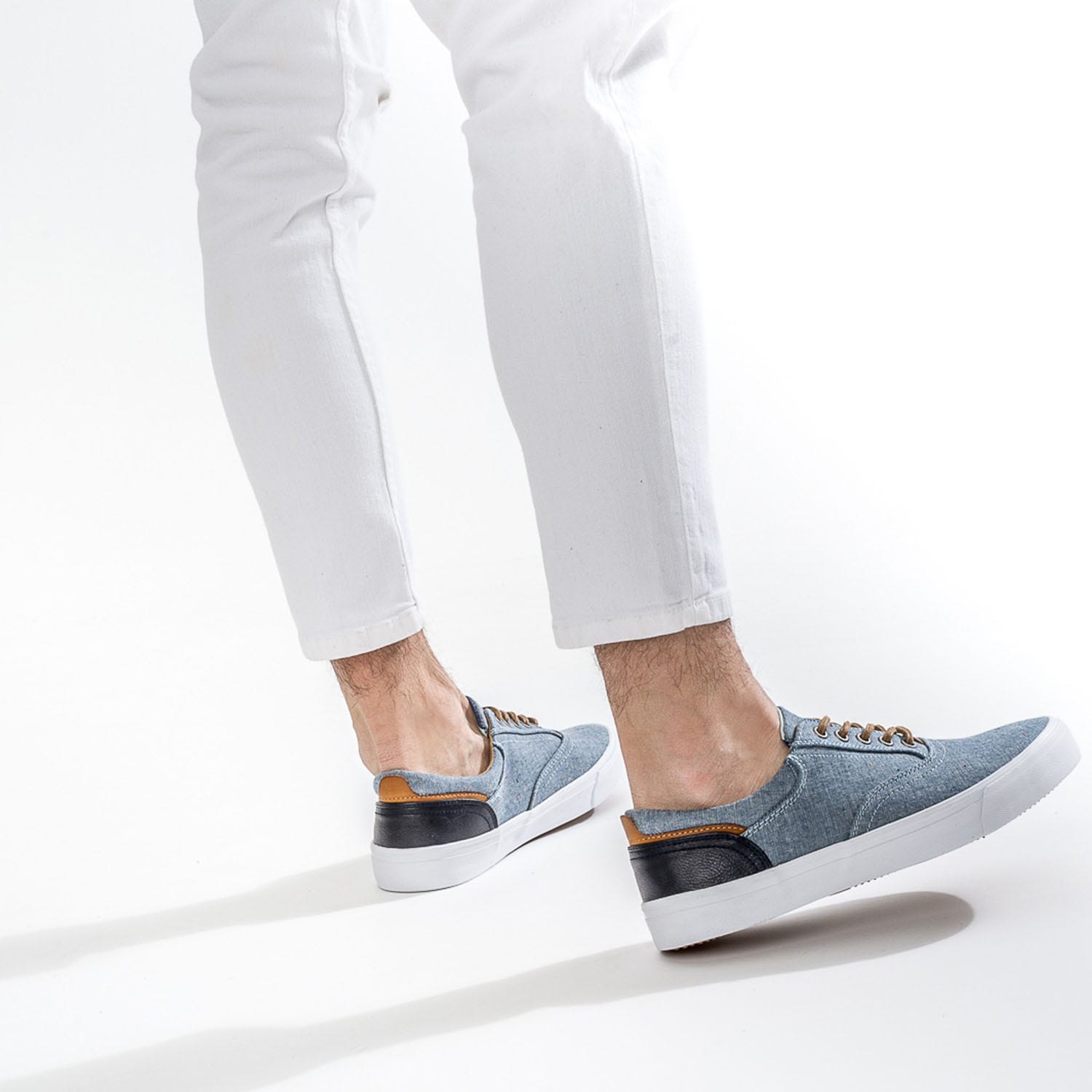 Tennis bleu chiné façon chambray en toile