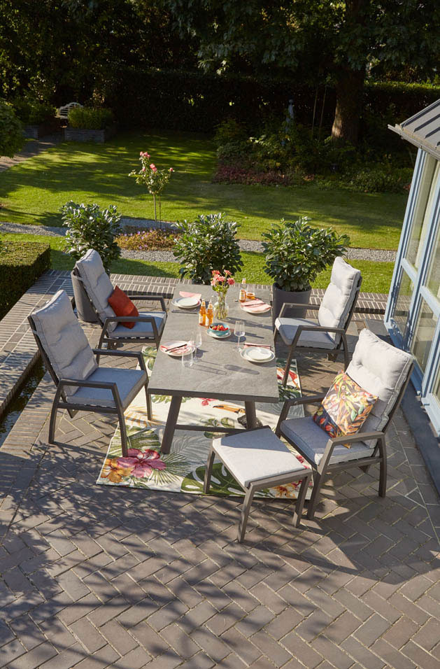 OUTDOORAusziehtisch