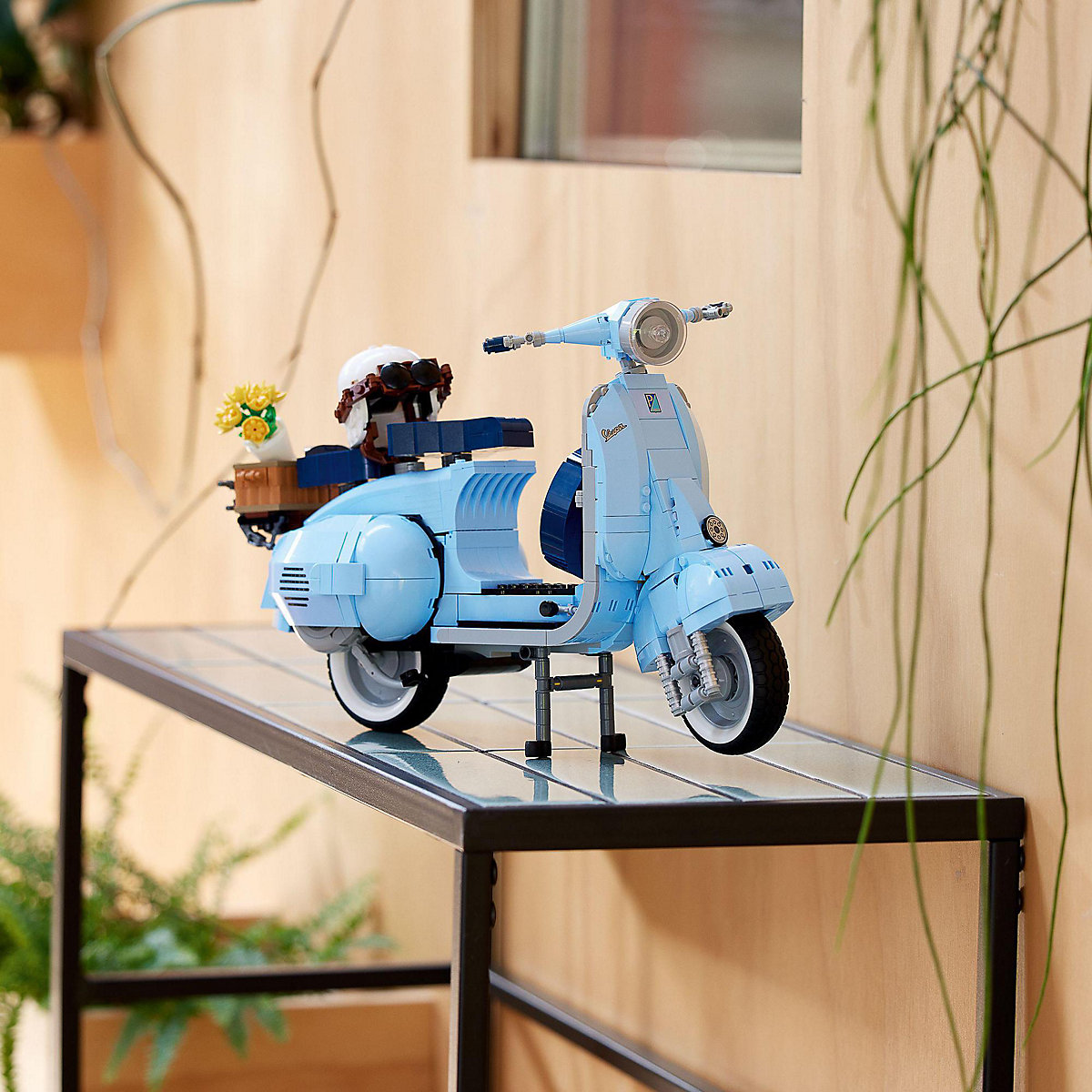 LEGO® Icons 10298 Vespa 125