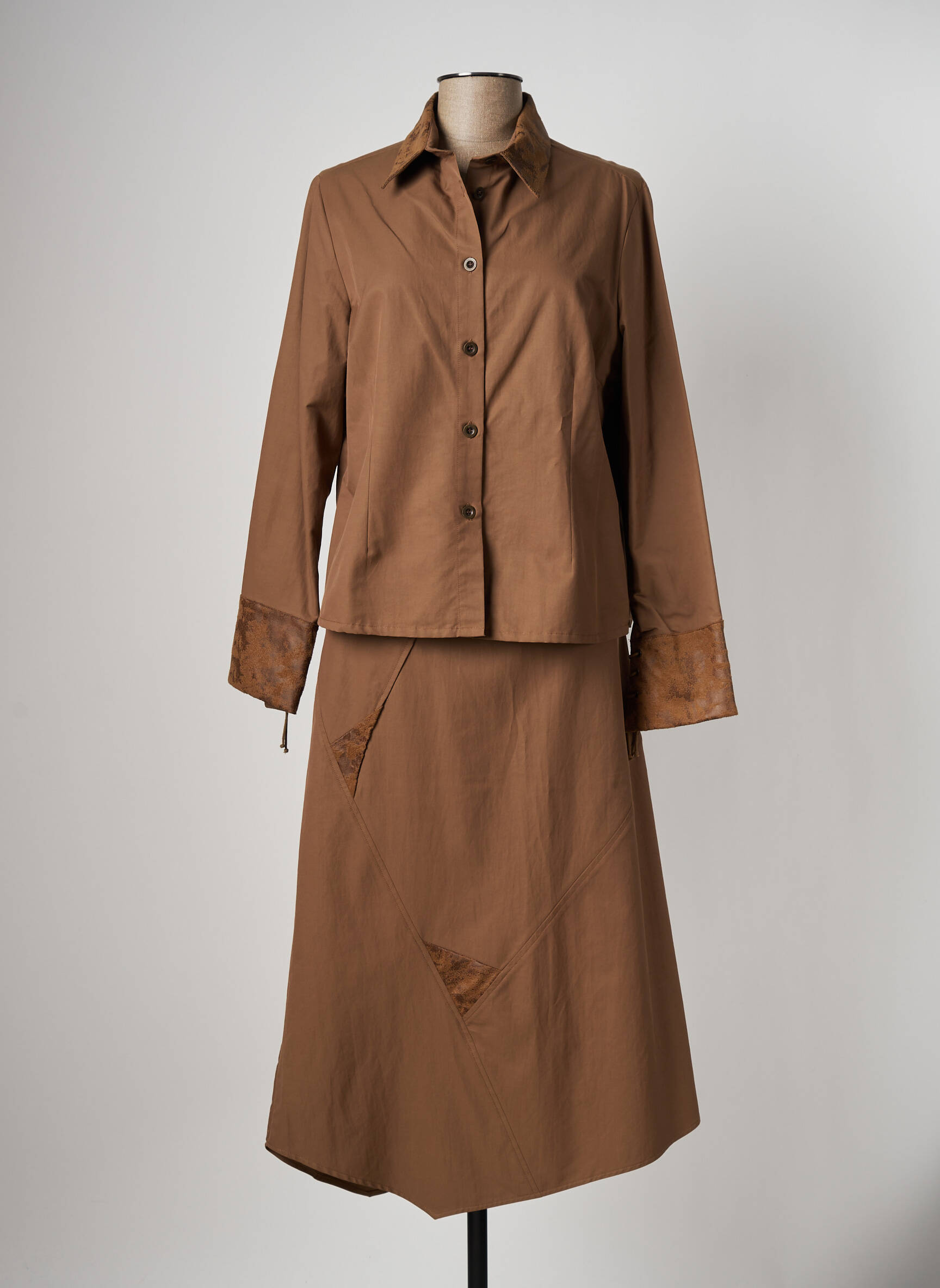 Lewinger Jupe Veste Femme couleur marron