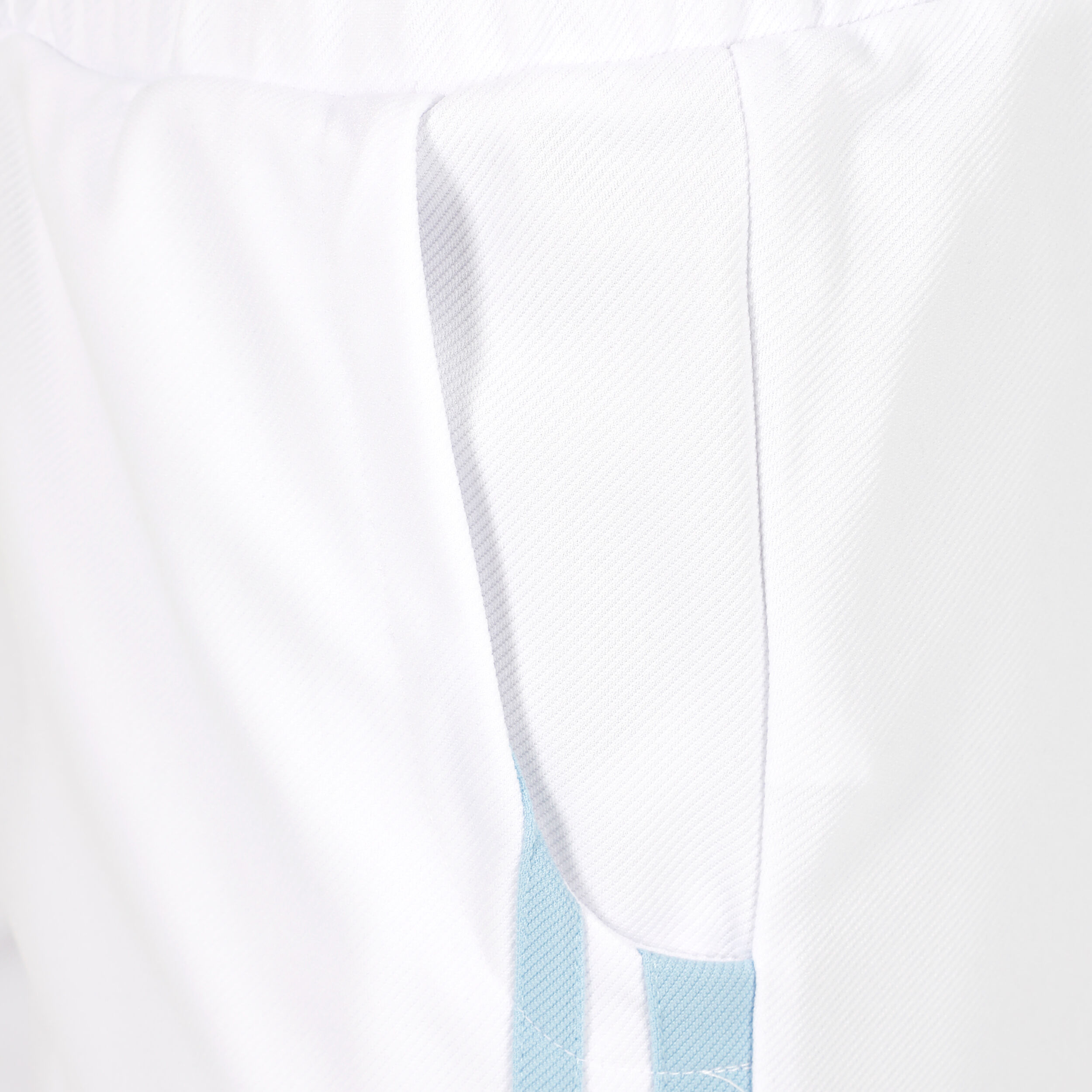 New Young Line Shorts Herren - Weiß, Hellblau