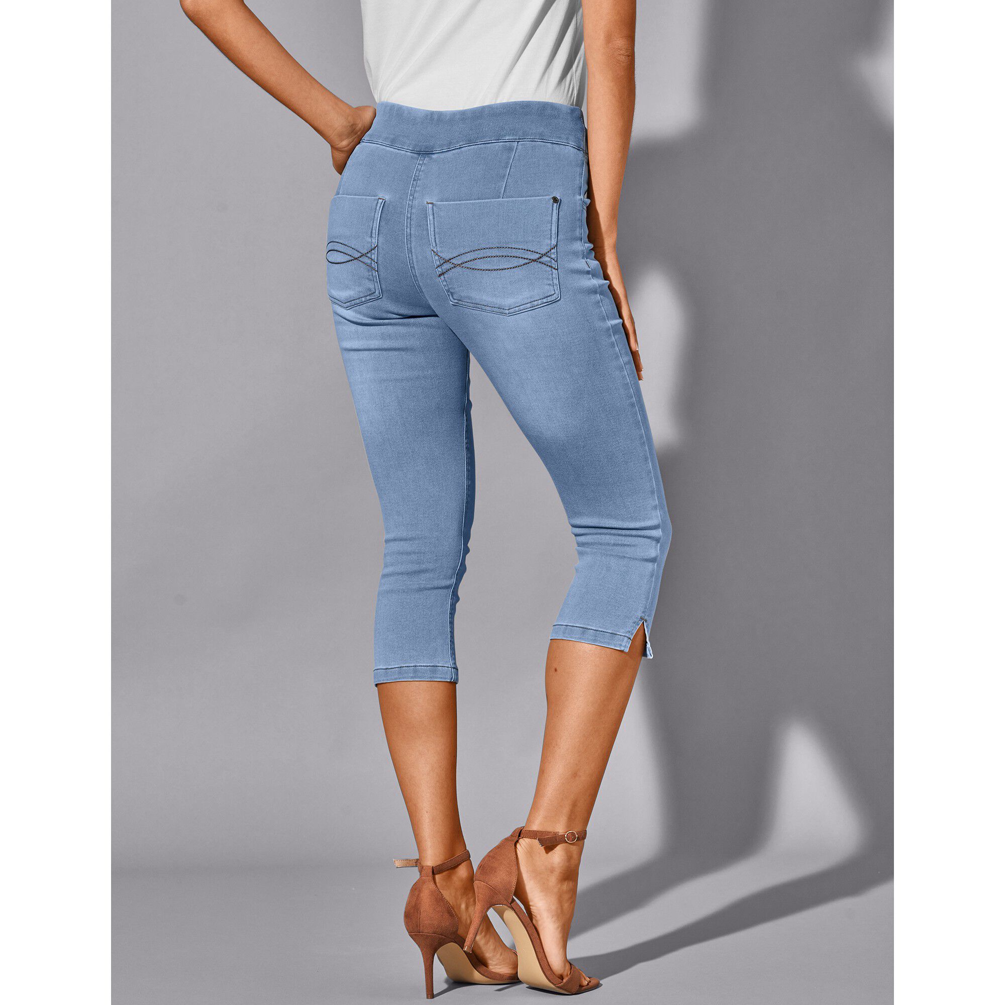 Corsaire fuselé ultra stretch, maille effet jean