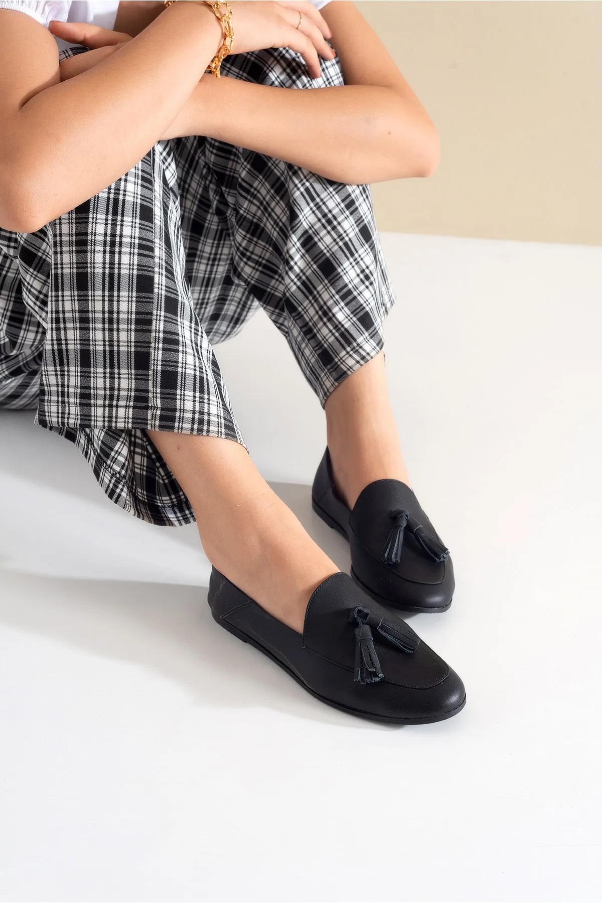 LuviShoes  F04 Schwarze Lederschuhe