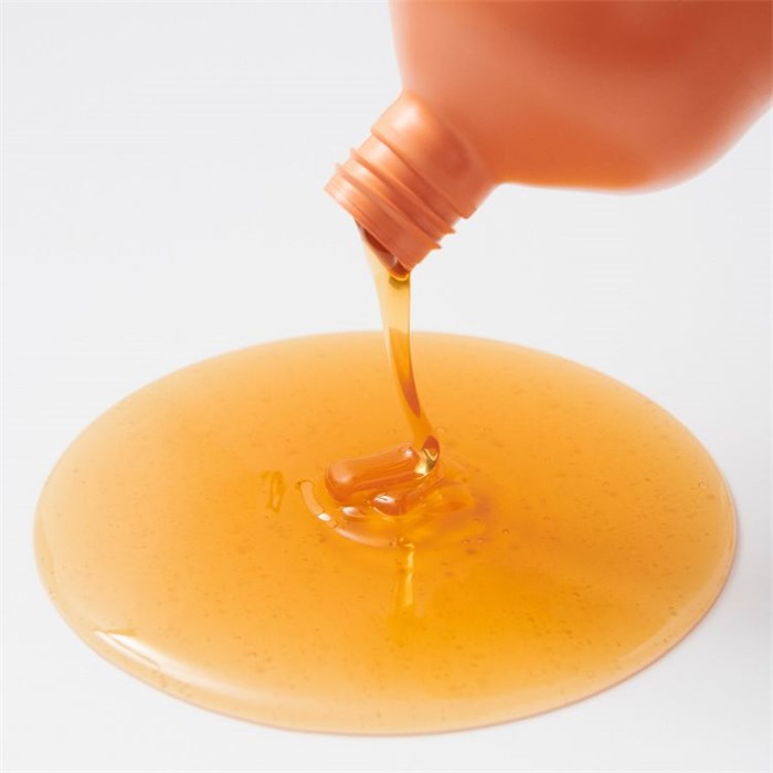 Moisture & Shine Shampoo