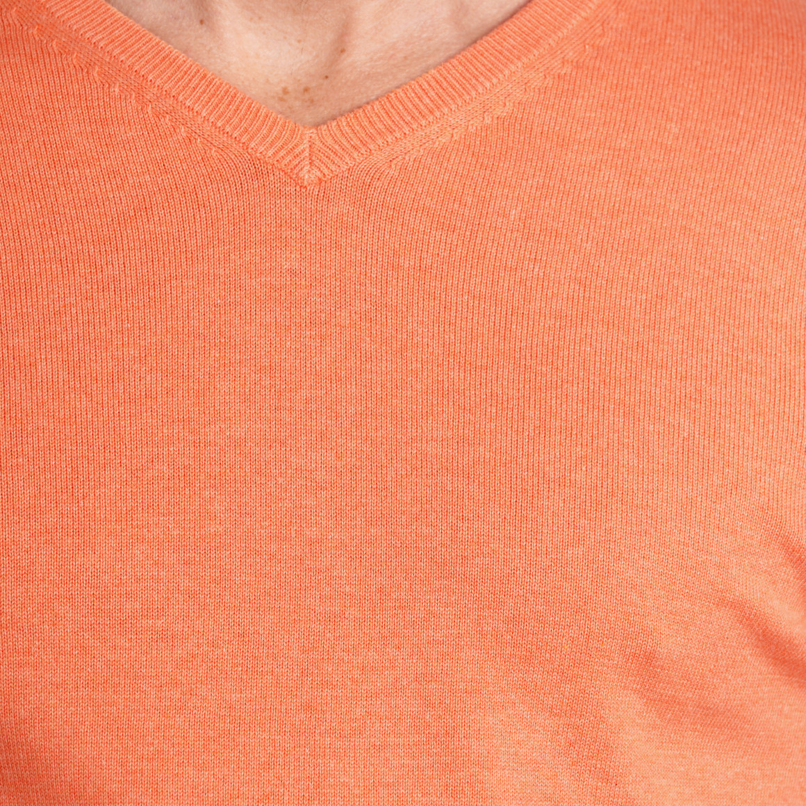 Herren Feinstrickpullover mit V-Ausschnitt