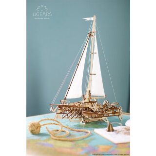 Trimaran Merihobus
